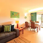 Cosy 3 With Pool By Homing Apartament *