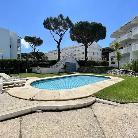 Apartment Cosy 3 With Pool By Homing
