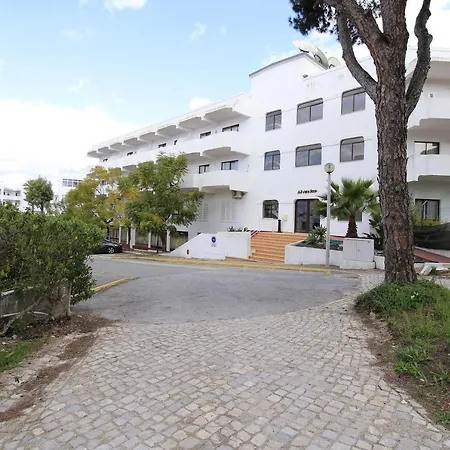 Cosy 3 With Pool By Homing Apartament *